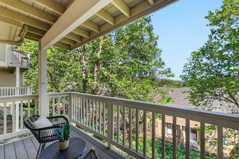 12 Horseshoe Court Scotts Valley, CA 95066
