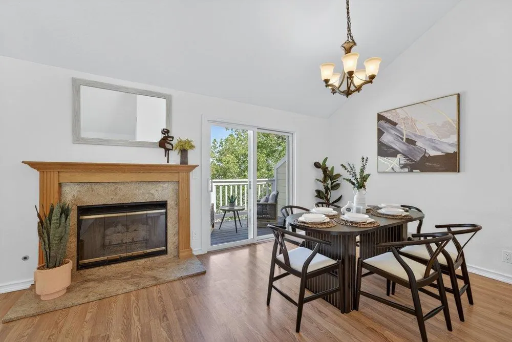 12 Horseshoe Court Scotts Valley, CA 95066