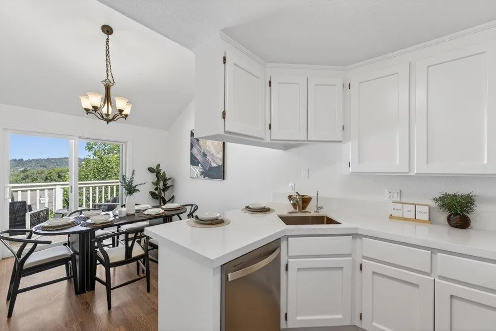 12 Horseshoe Court Scotts Valley, CA 95066