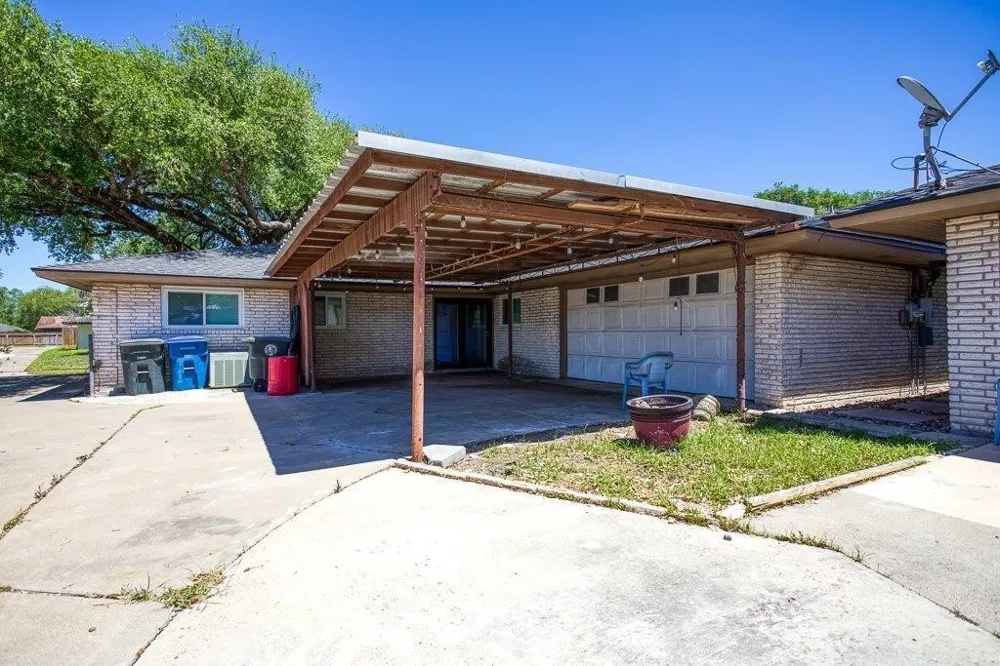 10733 Timbergrove Corpus Christi, TX 78410