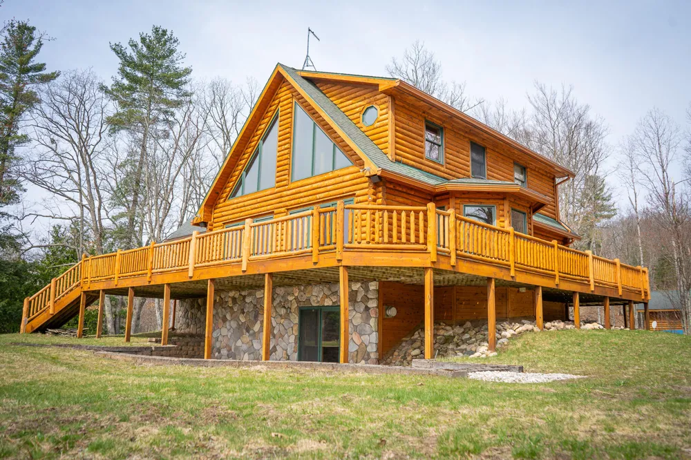 9184 M-37 Wellston, MI 49689