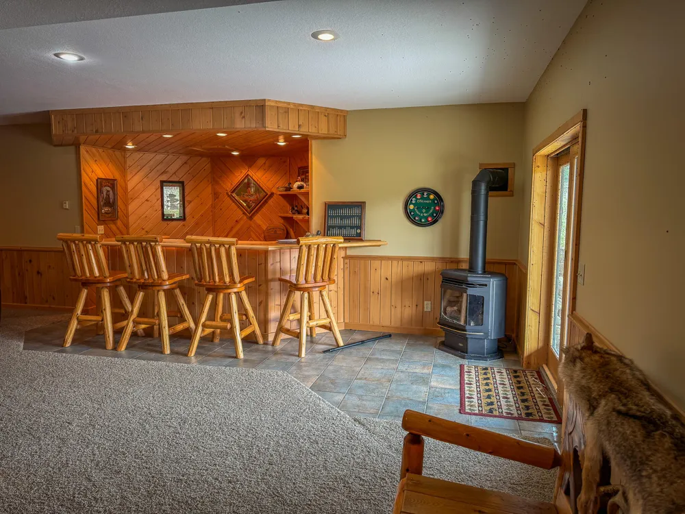 9184 M-37 Wellston, MI 49689