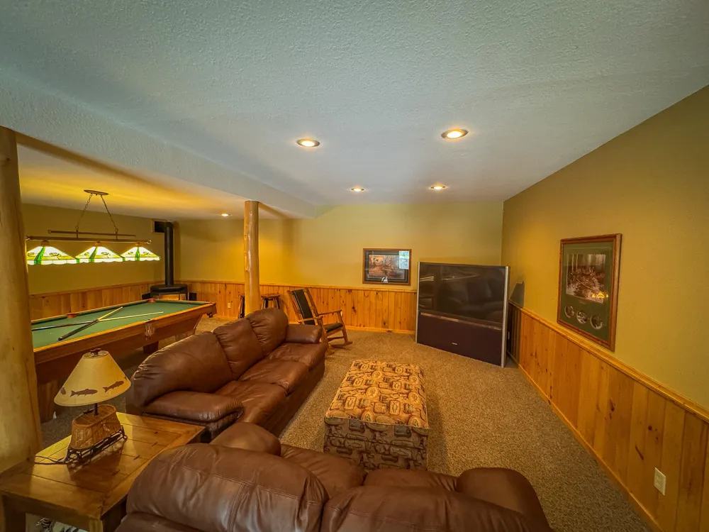 9184 M-37 Wellston, MI 49689
