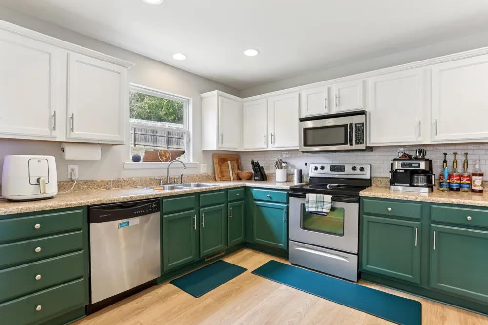 2048 Harvest Ln Nashville, TN 37218