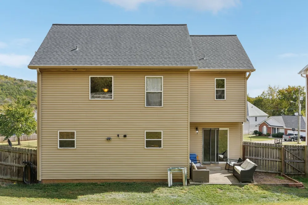 2048 Harvest Ln Nashville, TN 37218