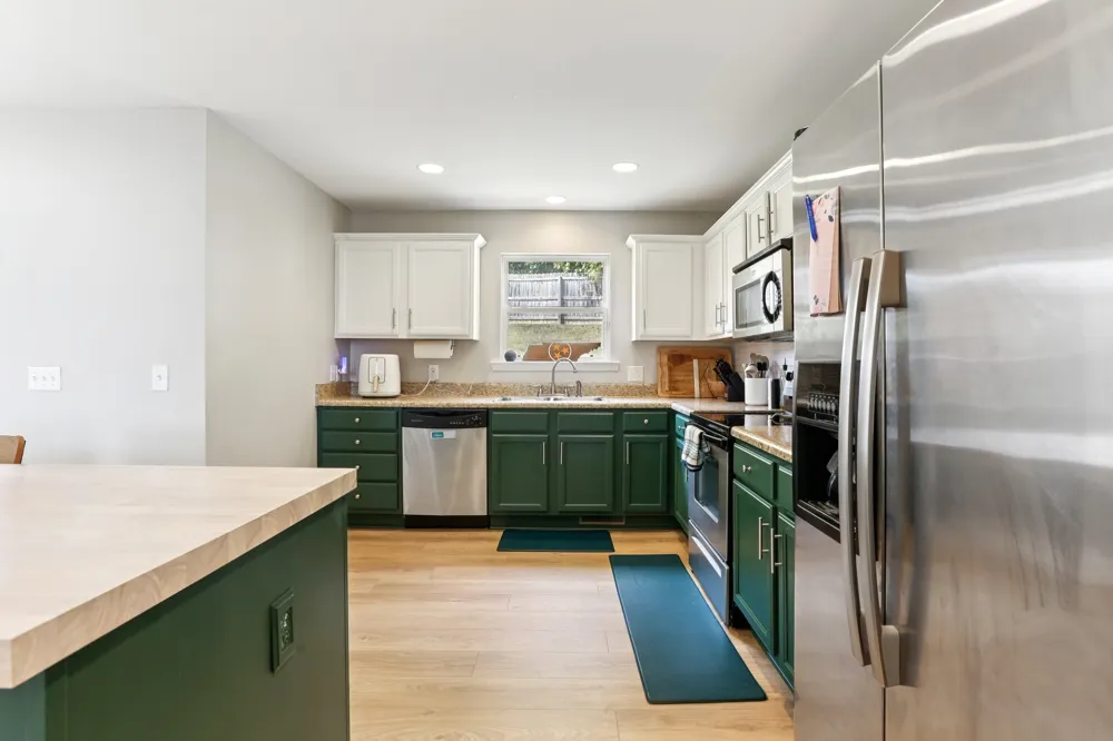 2048 Harvest Ln Nashville, TN 37218