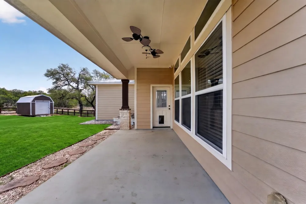 815 Serene Waters Street Spring Branch, TX 78070