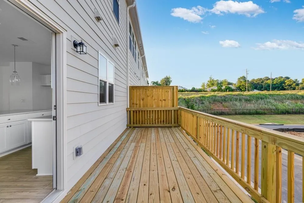 100 Epperly Way Tucker, GA 30084