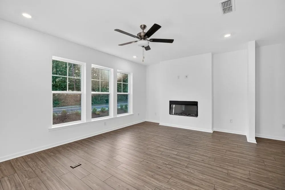 100 Epperly Way Tucker, GA 30084