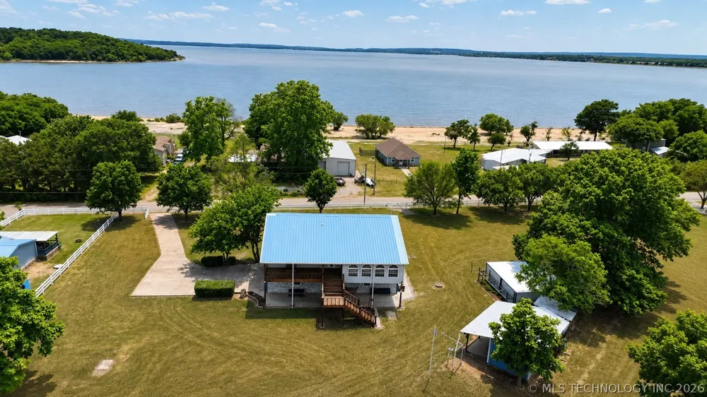 114537 Spring Creek Eufaula, OK 74432