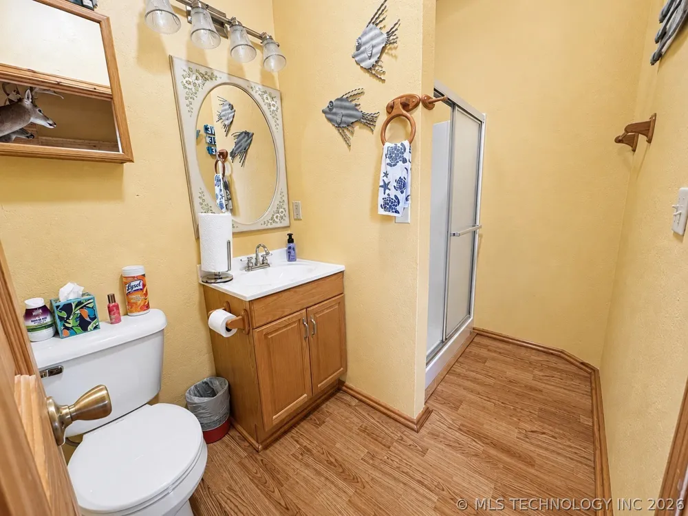 114537 Spring Creek Eufaula, OK 74432