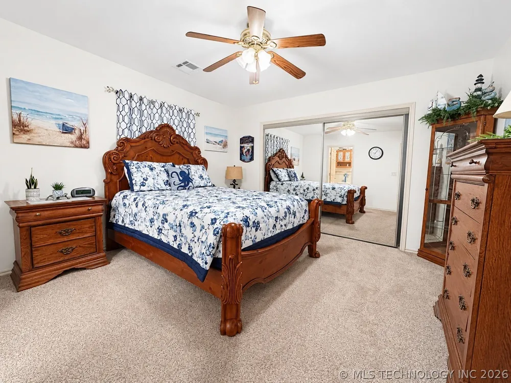 114537 Spring Creek Eufaula, OK 74432