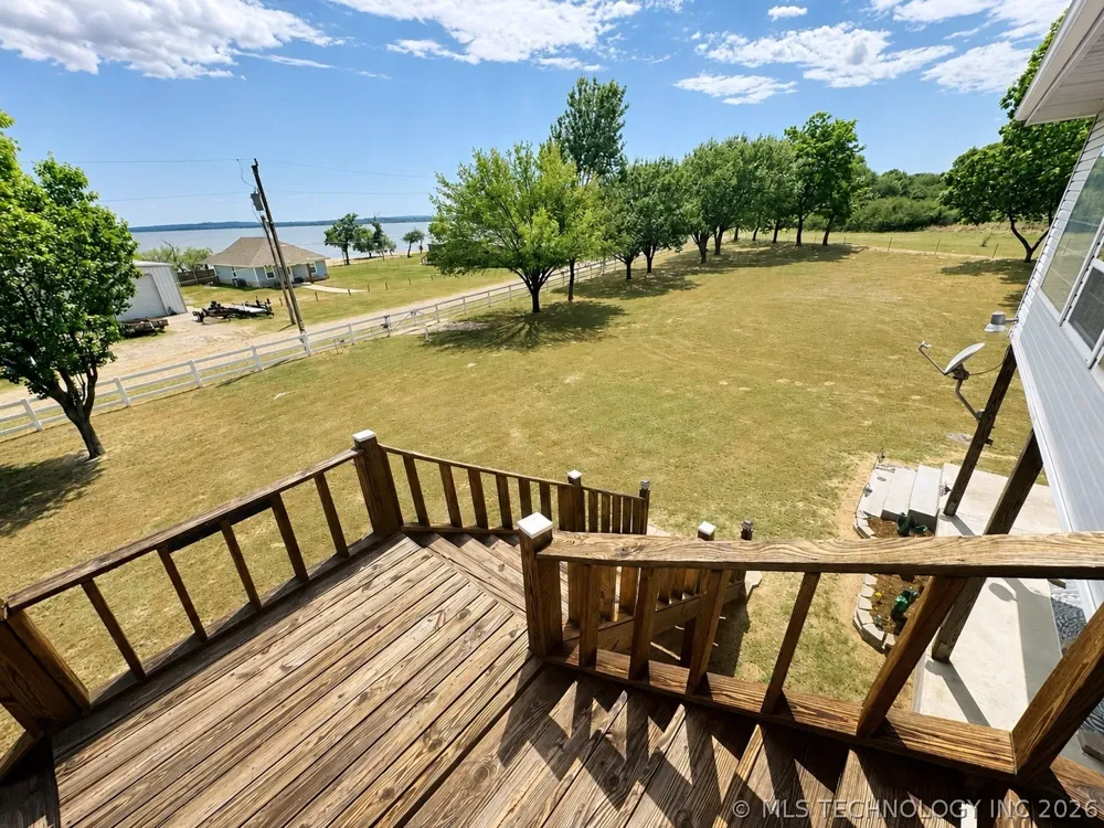 114537 Spring Creek Eufaula, OK 74432