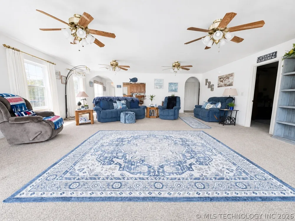 114537 Spring Creek Eufaula, OK 74432