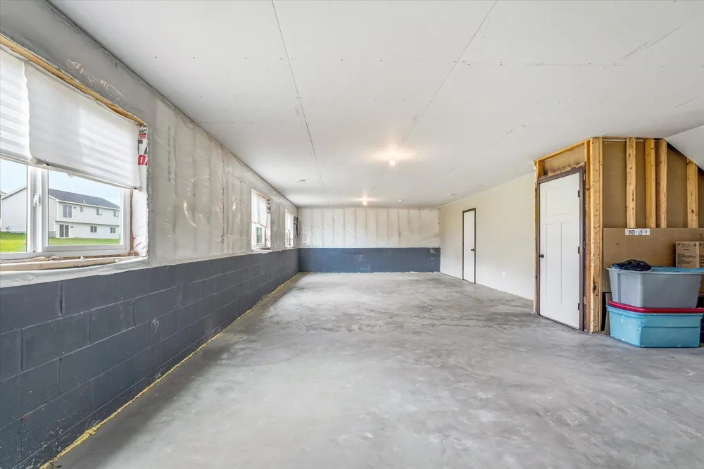 422 Bluebird Drive NW Isanti, MN 55040