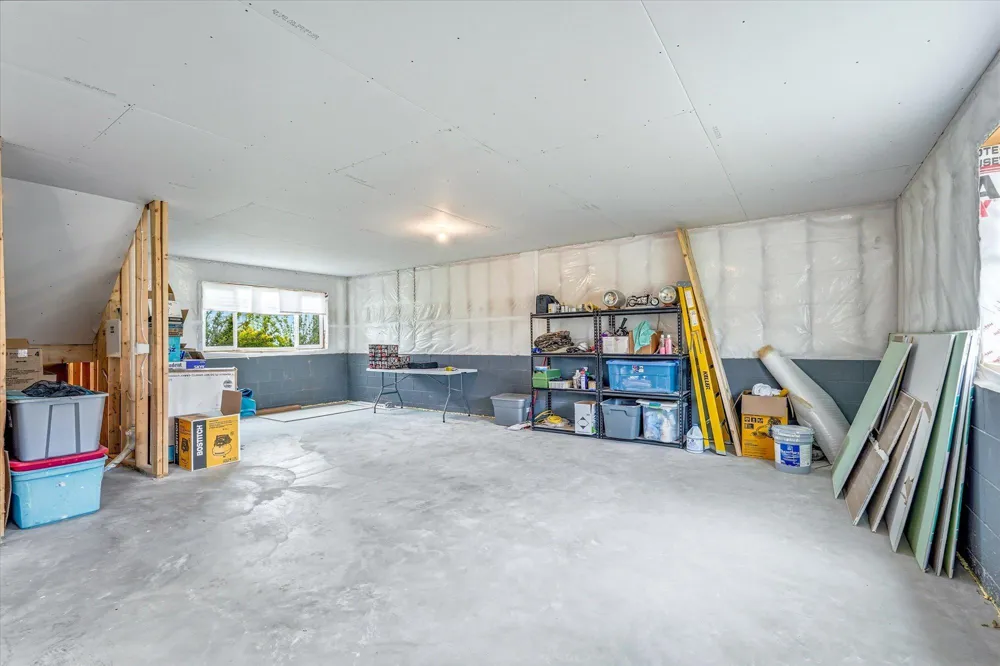422 Bluebird Drive NW Isanti, MN 55040