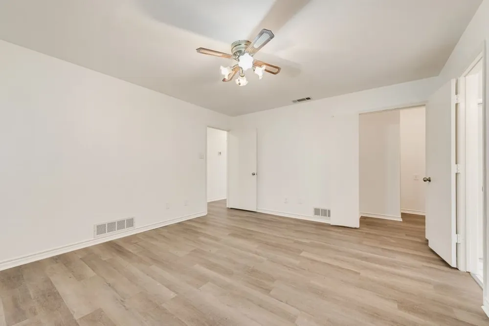1627 Easy Street Seagoville, TX 75159