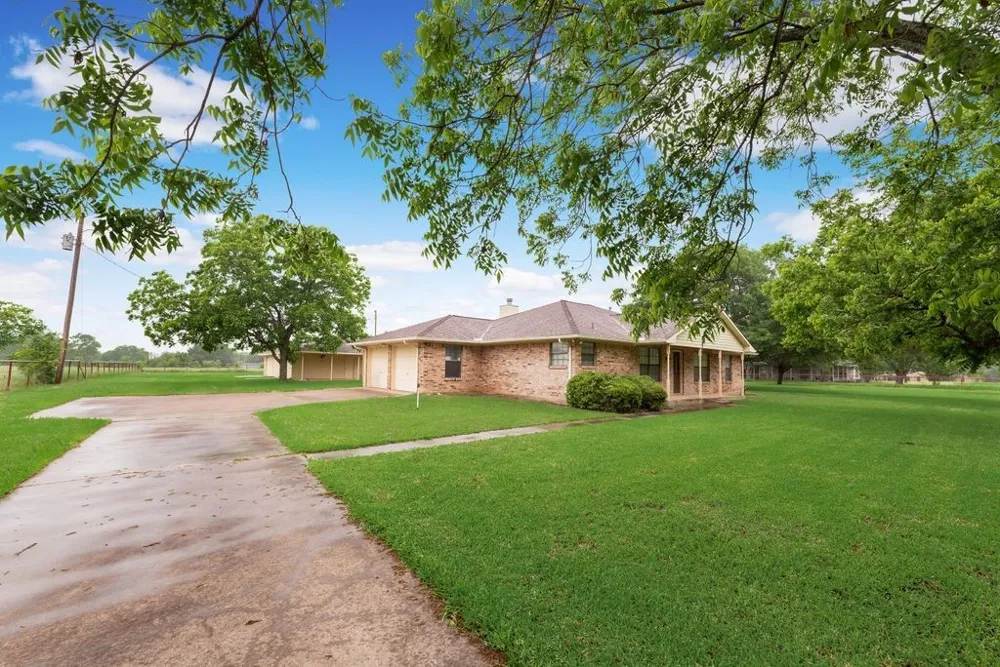 1627 Easy Street Seagoville, TX 75159