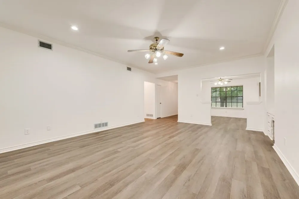 1627 Easy Street Seagoville, TX 75159