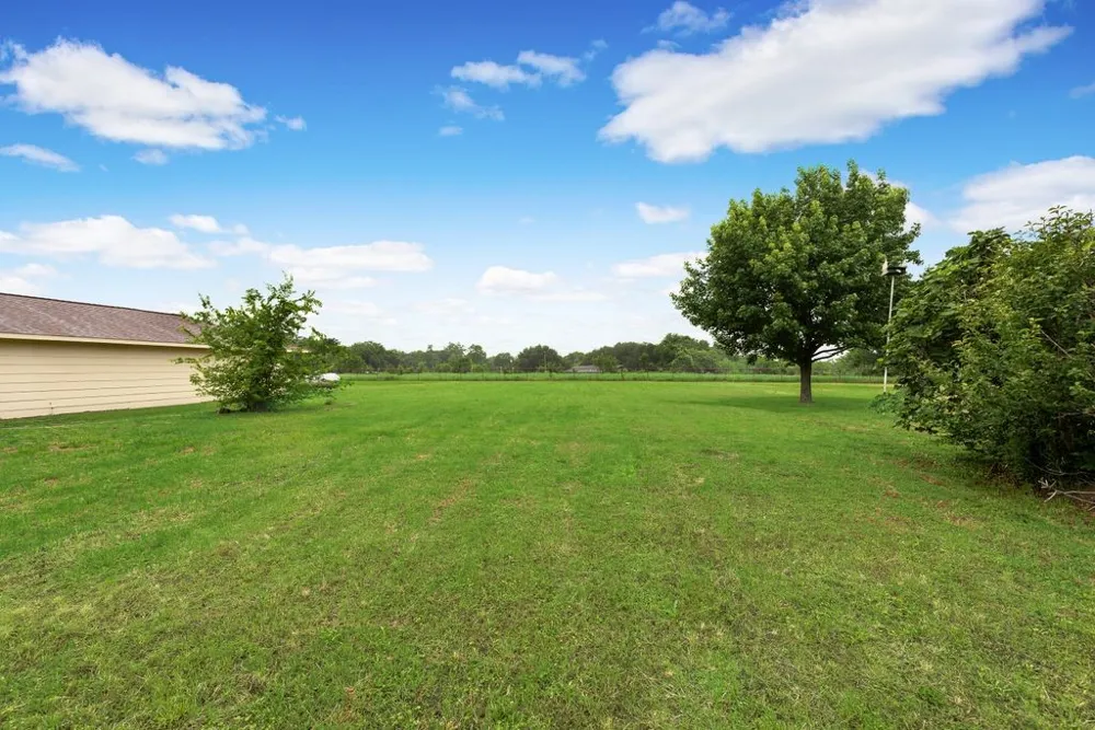 1627 Easy Street Seagoville, TX 75159