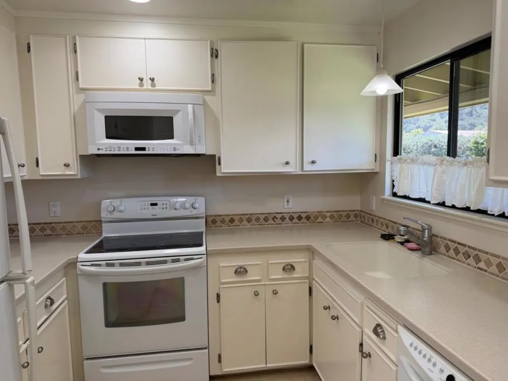 245 Hacienda Carmel Carmel, CA 93923