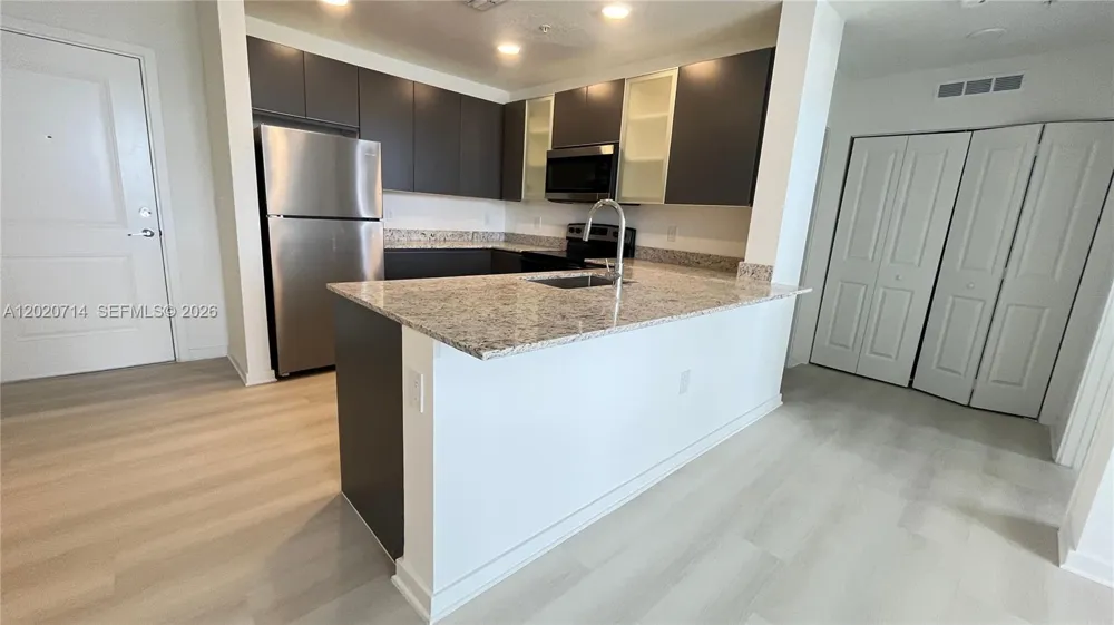 5579 Millenia Park Blvd #502 Orlando, FL 32839