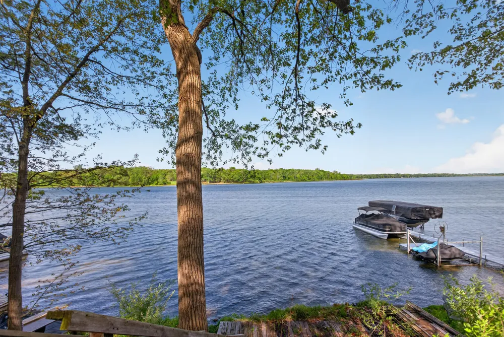 5036 Schrah Drive Waterloo Township, MI 49259