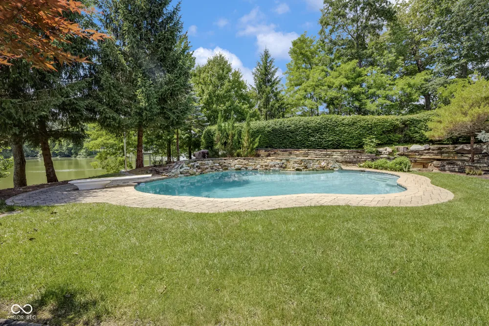 13198 County Road 400 E Batesville, IN 47006