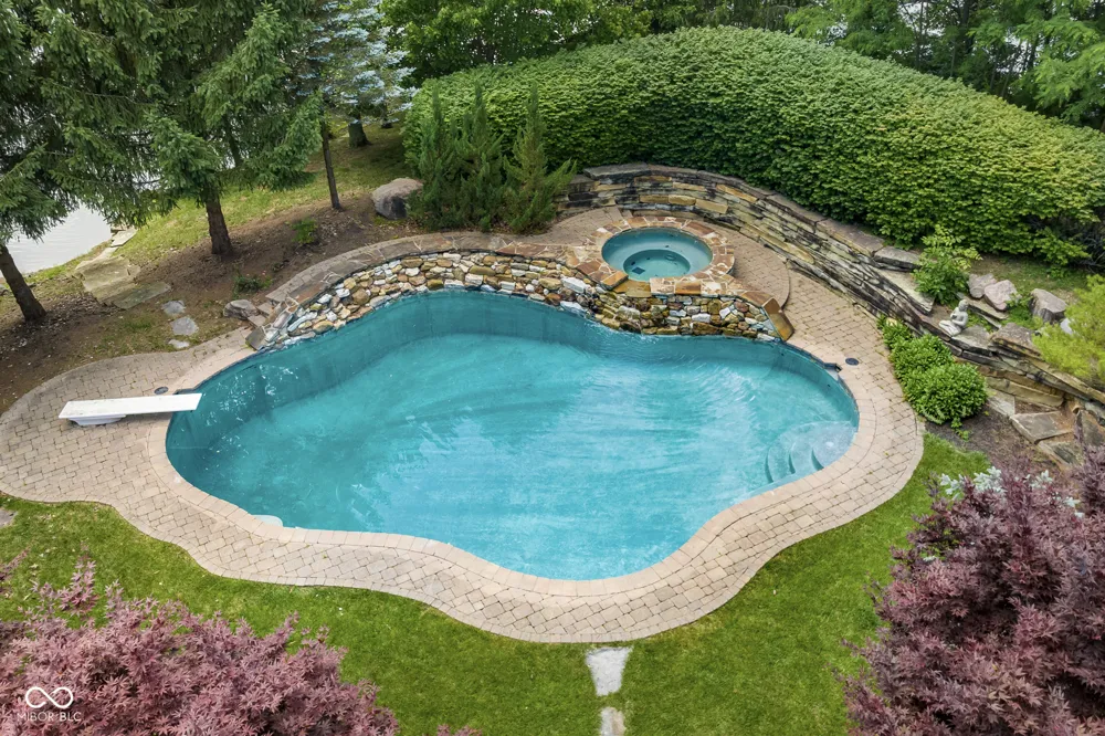 13198 County Road 400 E Batesville, IN 47006