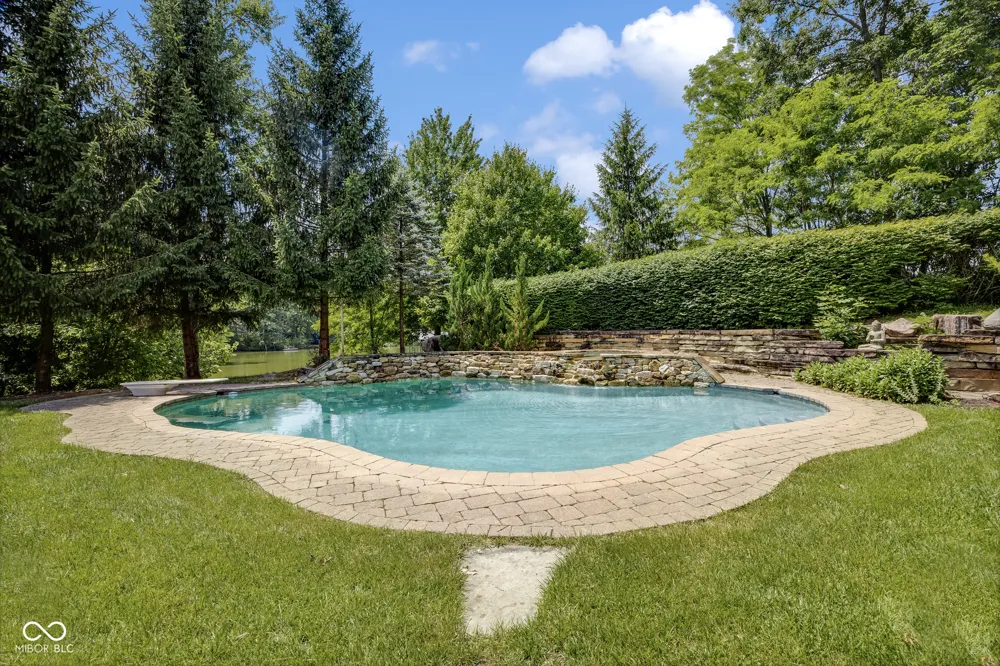 13198 County Road 400 E Batesville, IN 47006