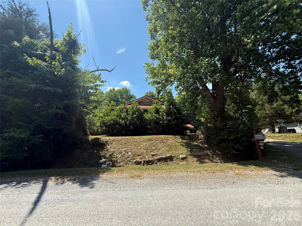 129 Sunset Drive Troy, NC 27371