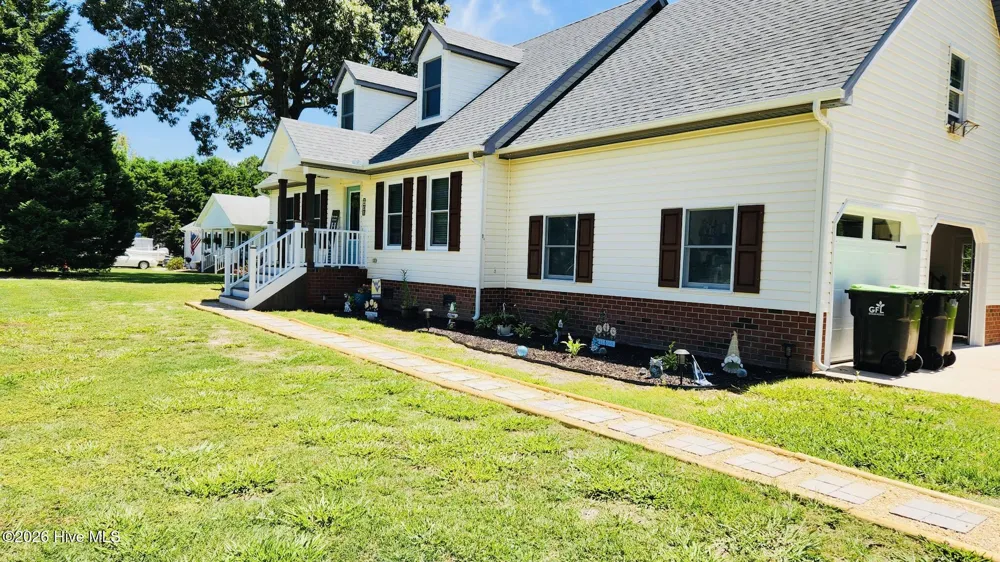 100 E Robin Court South Mills, NC 27976