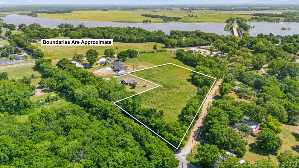 1 440 ROAD Adair, OK 74330