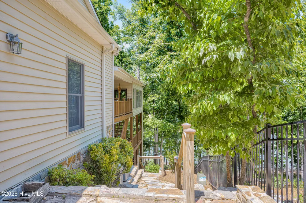 201 Rhett Drive Mccormick, SC 29835