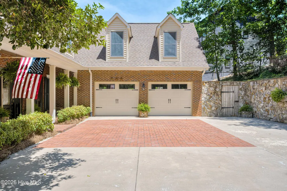201 Rhett Drive Mccormick, SC 29835