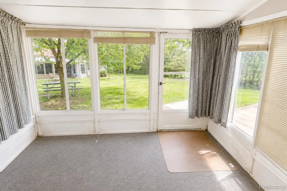 61227 Heritage South Lyon City, MI 48178