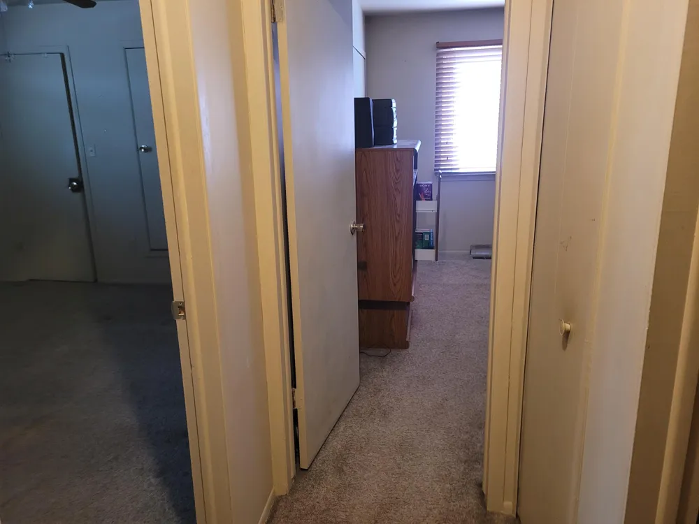 41276 Woodbury Green Drive Belleville, MI 48111