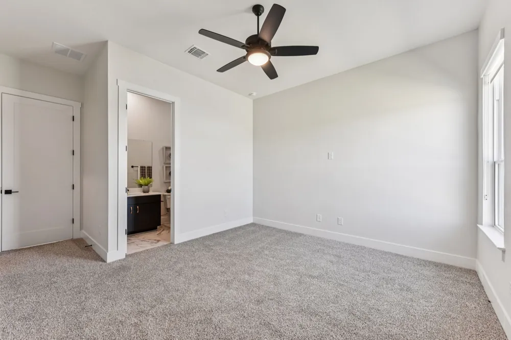 221 Three Rivers Road Florence, TX 76527