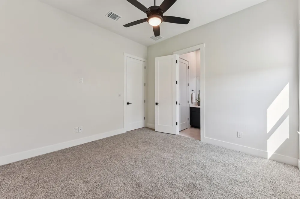 221 Three Rivers Road Florence, TX 76527