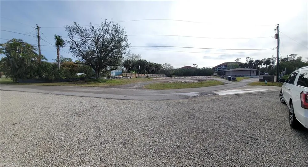 4770 Estego Court Estero, FL 33928