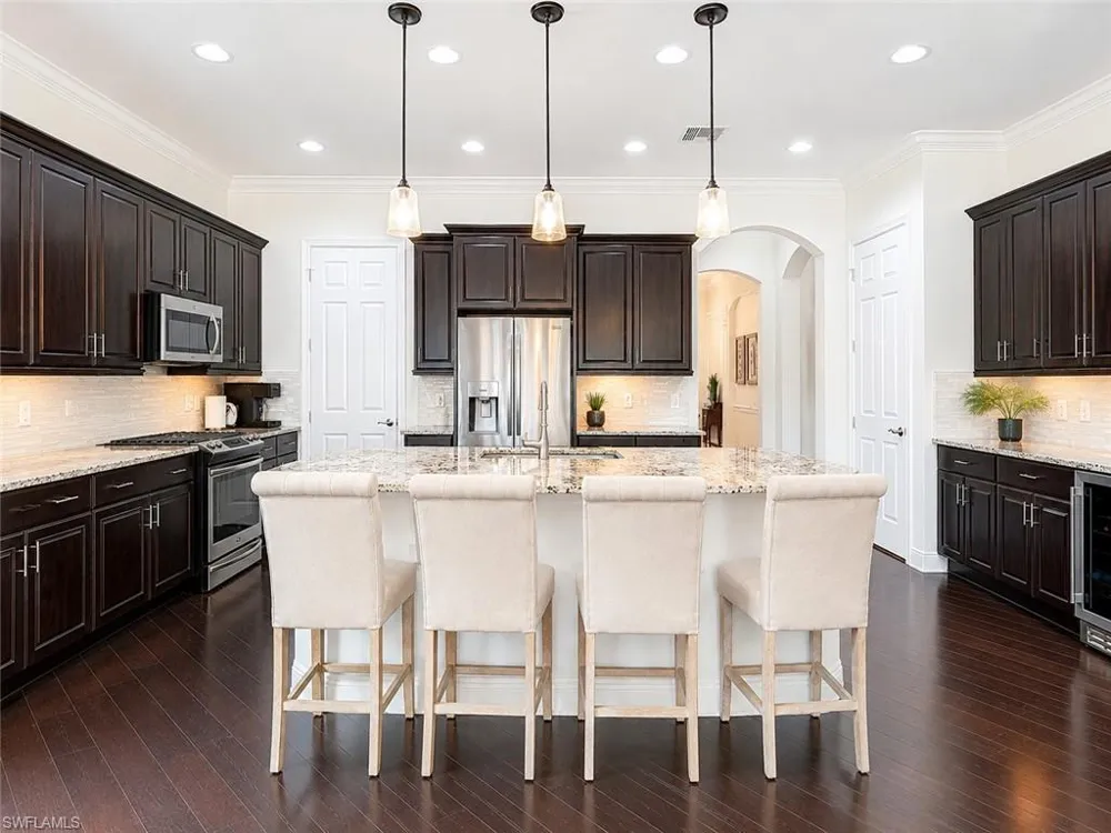10264 Porto Romano Drive Miromar Lakes, FL 33913