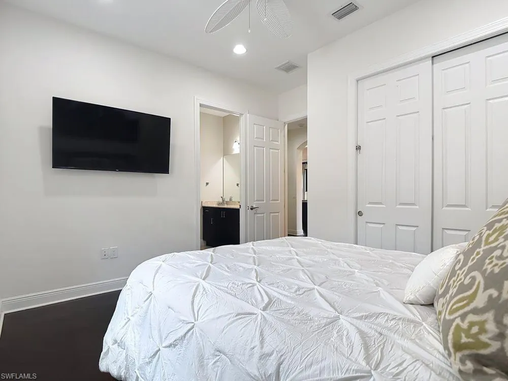 10264 Porto Romano Drive Miromar Lakes, FL 33913