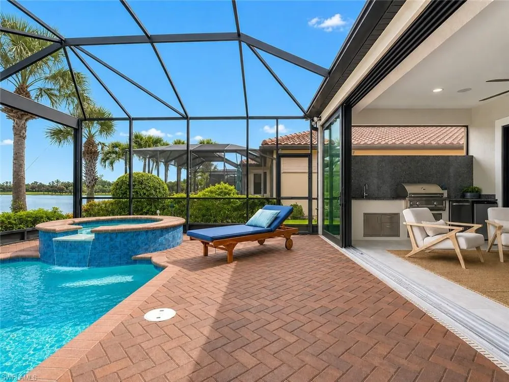 10264 Porto Romano Drive Miromar Lakes, FL 33913