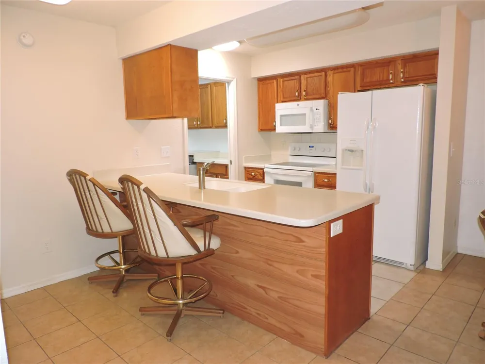 281 GENESIS POINTE DRIVE #8-3 Lake Wales, FL 33859