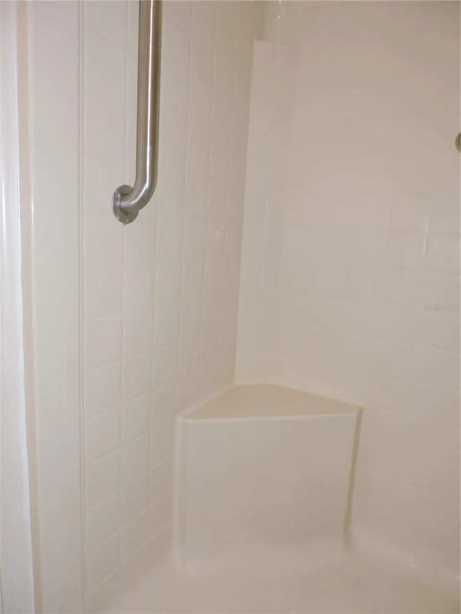 281 GENESIS POINTE DRIVE #8-3 Lake Wales, FL 33859