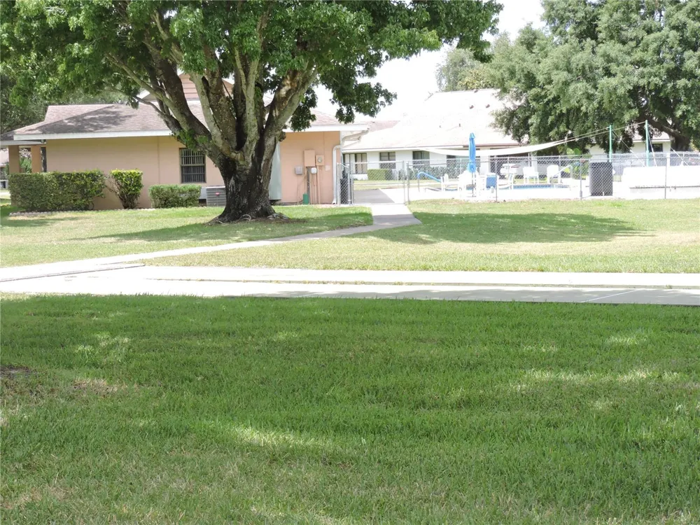 281 GENESIS POINTE DRIVE #8-3 Lake Wales, FL 33859
