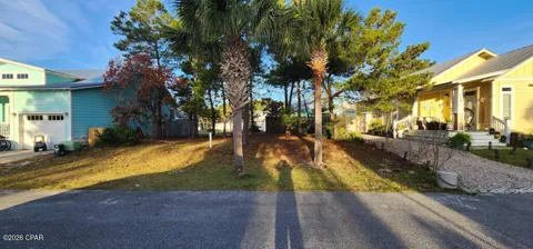 462 Paradise Boulevard