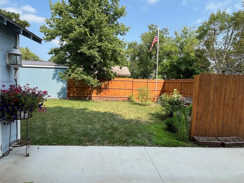 802 Ramsey Avenue Litchfield, MN 55355