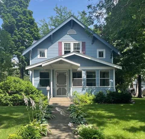 802 Ramsey Avenue