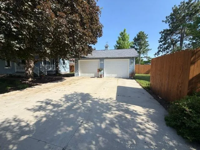 802 Ramsey Avenue Litchfield, MN 55355